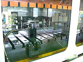 プレス金型・プレス加工品